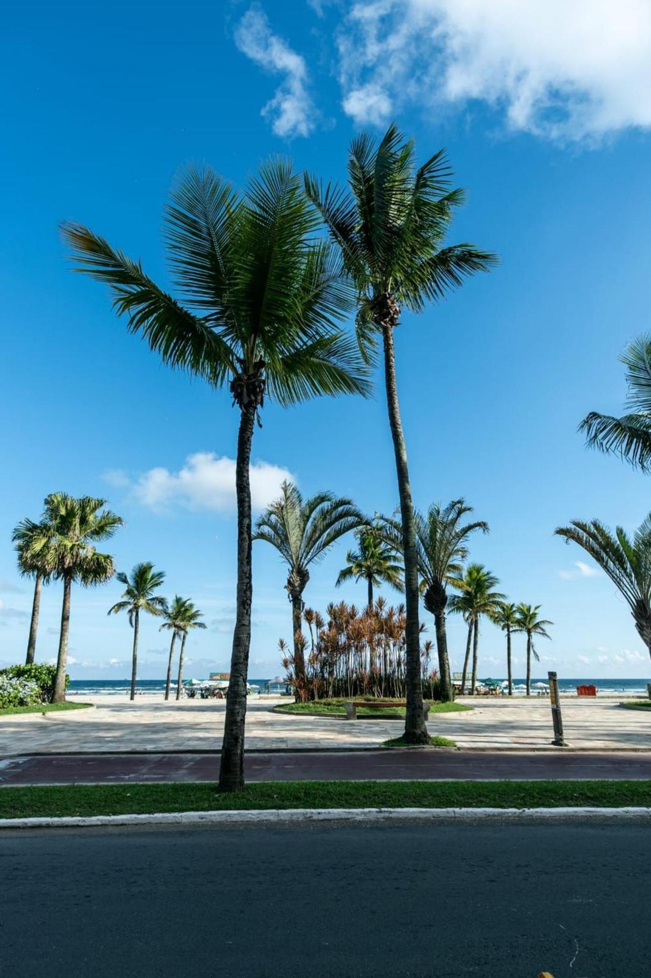 Frente Vista Mar Com Varanda Wi Fi 300Mbps E 10M Da Praia Da Tupi - Estacionamento Gratuito Praia Grande  Exterior photo